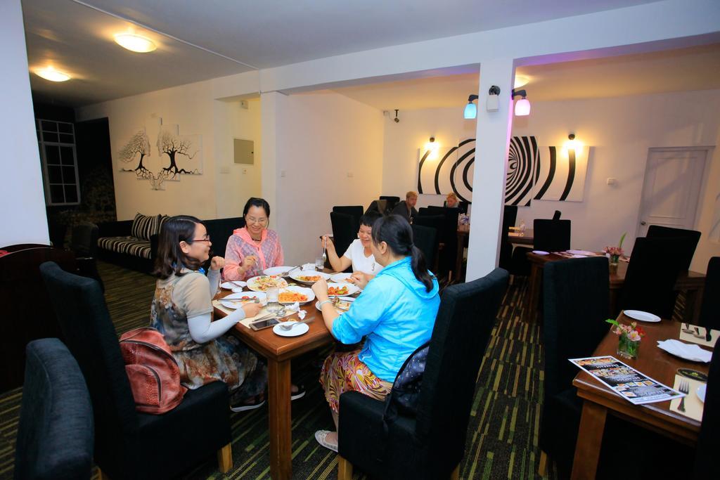 La Cottage Boutique Hotel & Restaurant Nuwara Eliya Exterior photo