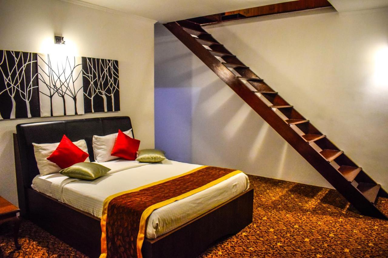 La Cottage Boutique Hotel & Restaurant Nuwara Eliya Exterior photo