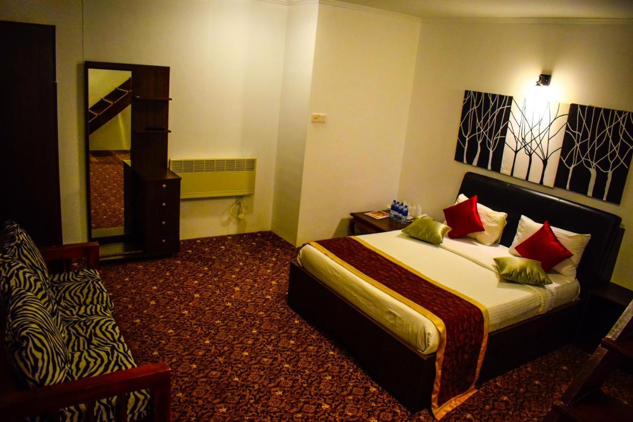 La Cottage Boutique Hotel & Restaurant Nuwara Eliya Exterior photo
